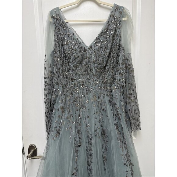 Mac Duggal Size 16 Blue  EMBELLISHED V NECK LONG SLEEVE Formal GOWN Dress New - Picture 6 of 12